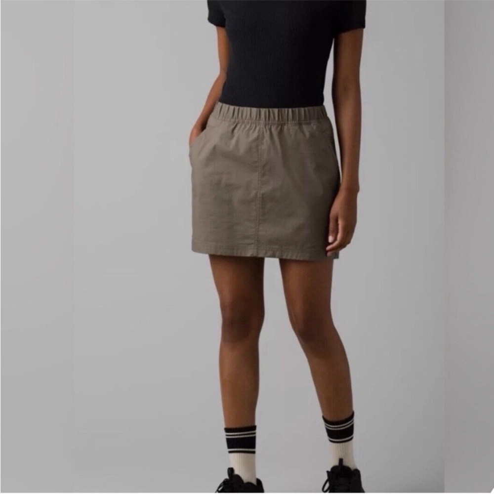 Prana Double Peak Skort in Mud Tan Brown Sz 14 NEW